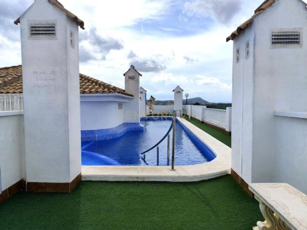 Дуплекс на продажу в Dúplex en Calle Ramón Juan Larrosa, 75, Benejuzar, Бенехусар photo 1