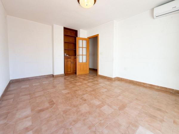 Penthouse for sale at Ático en Campello Pueblo, El Campello, El Campello thumbnail 2