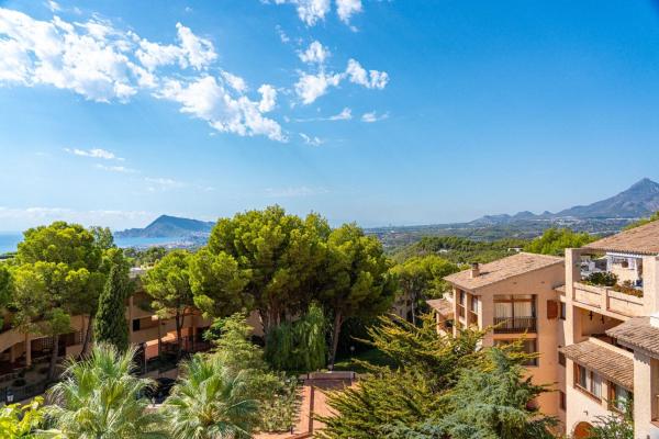 Продажа квартиры на Piso en Calle Circunvalación, Altea la Vella, Altea, Алтея
thumbnail 2