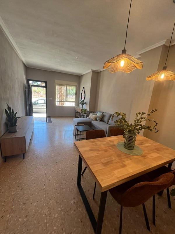 Venta de piso en Piso en San Antón - Palmerales, Elche / Elx, Elche / Elx
 photo 2