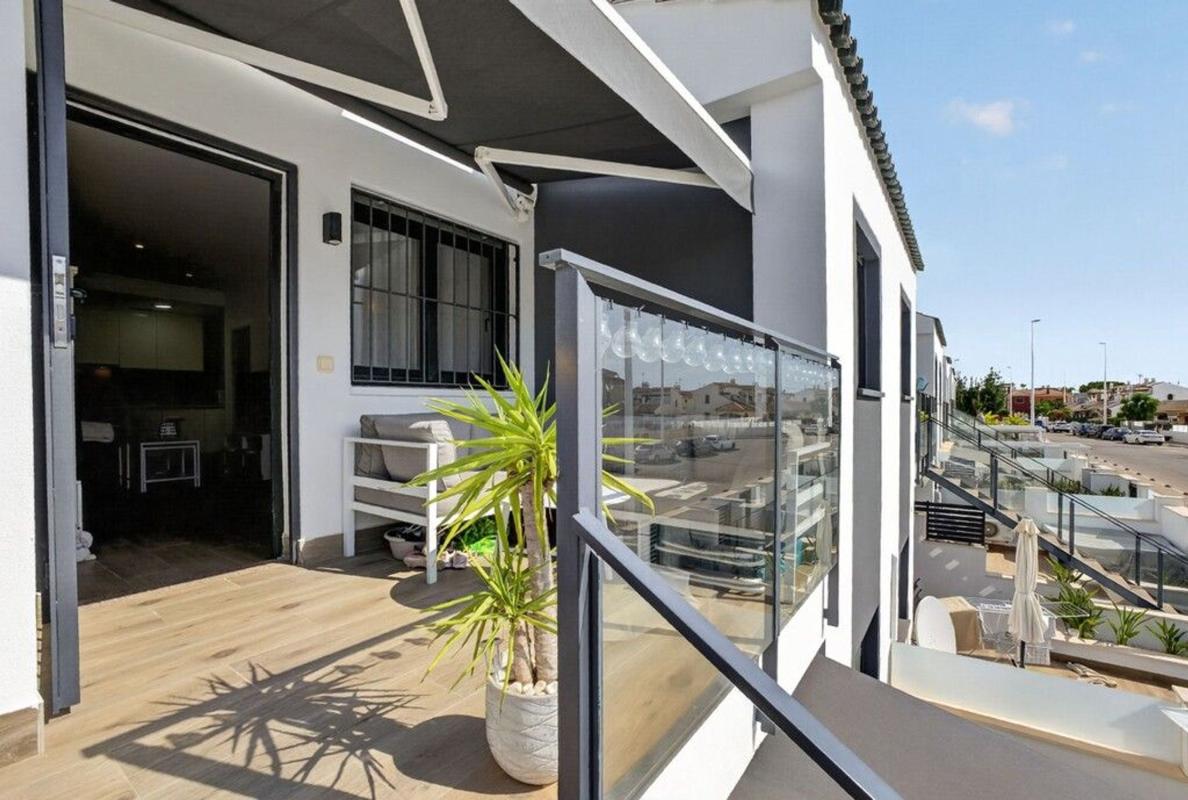 Penthouse sale in Ático en La Zenia, Orihuela, Orihuela photo 1