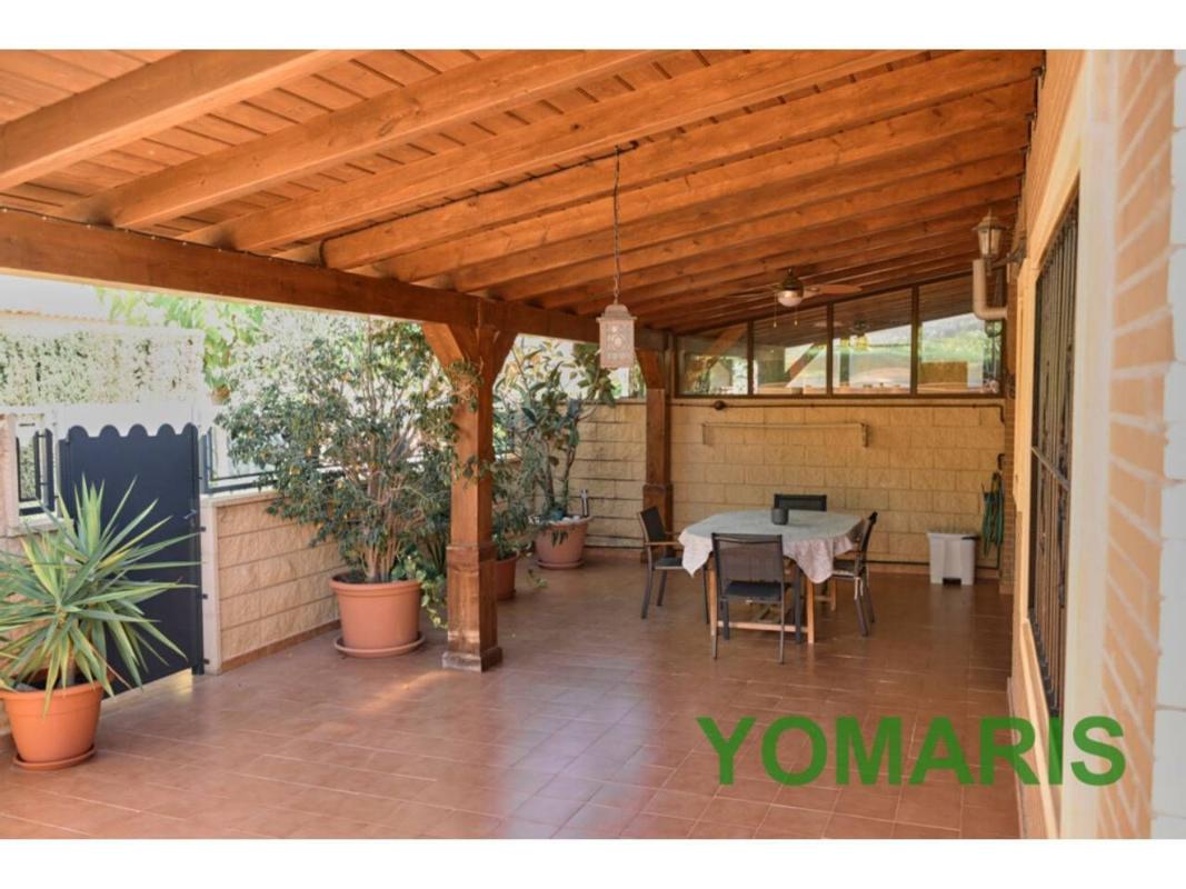 Продажа отдельного шале в  Casa o chalet en Calle Alcalde Francisco Burillo, Nou Nazaret - Frank Espinós, San Juan de Alicante, Сан-Хуан-де-Аликанте photo 3