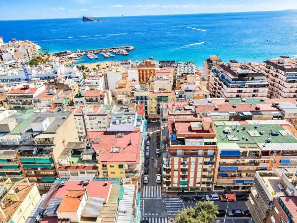 Sale of flat in Piso en Calle Rosal, 1, Centro Urbano, Benidorm, Benidorm
photo 1