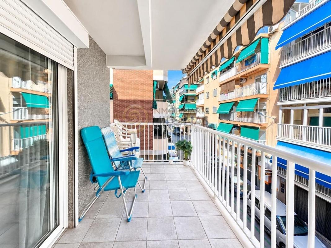 Продажа квартиры на Piso en Calle Rosal, 1, Centro Urbano, Benidorm, Бенидорм
photo 3