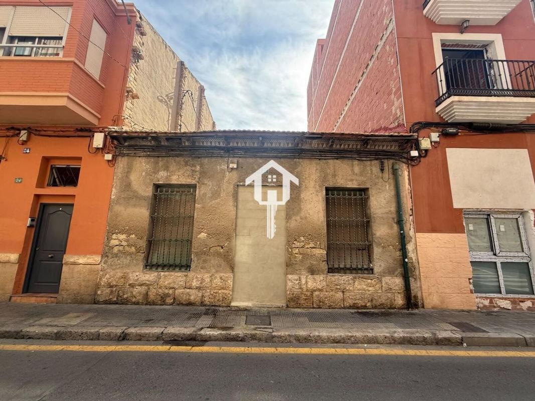 Properties for sale and rent in Spain photo 3