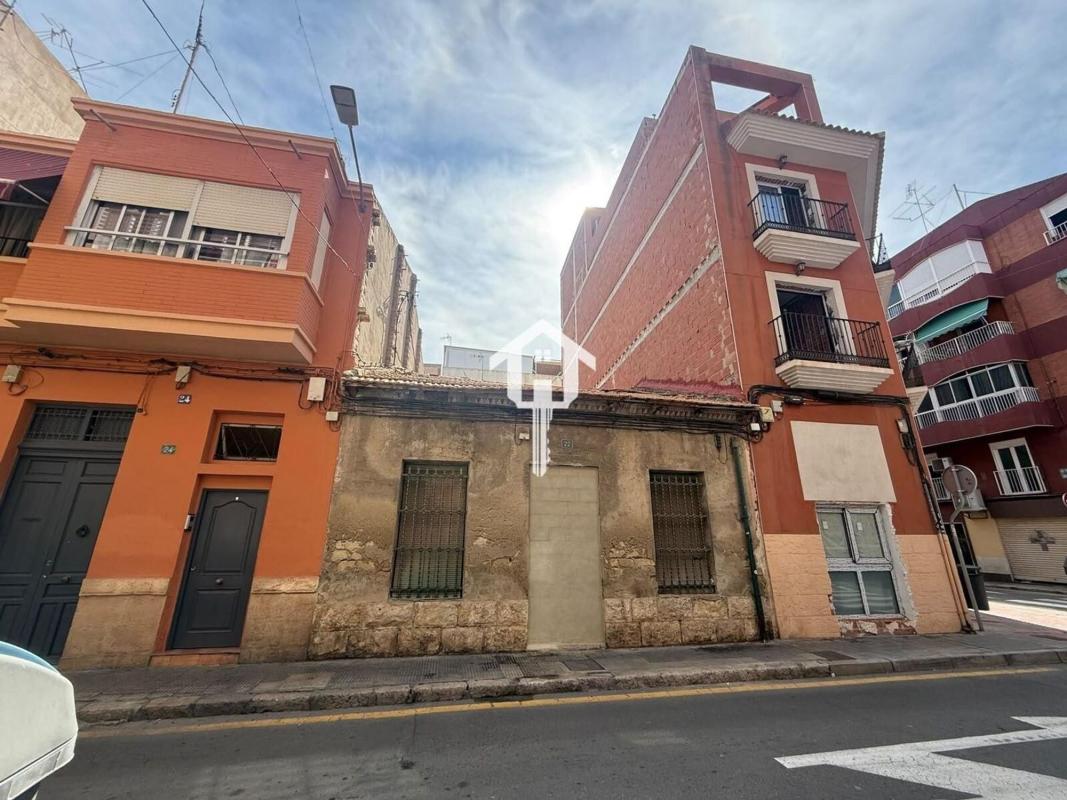 Properties for sale and rent in Spain photo 5