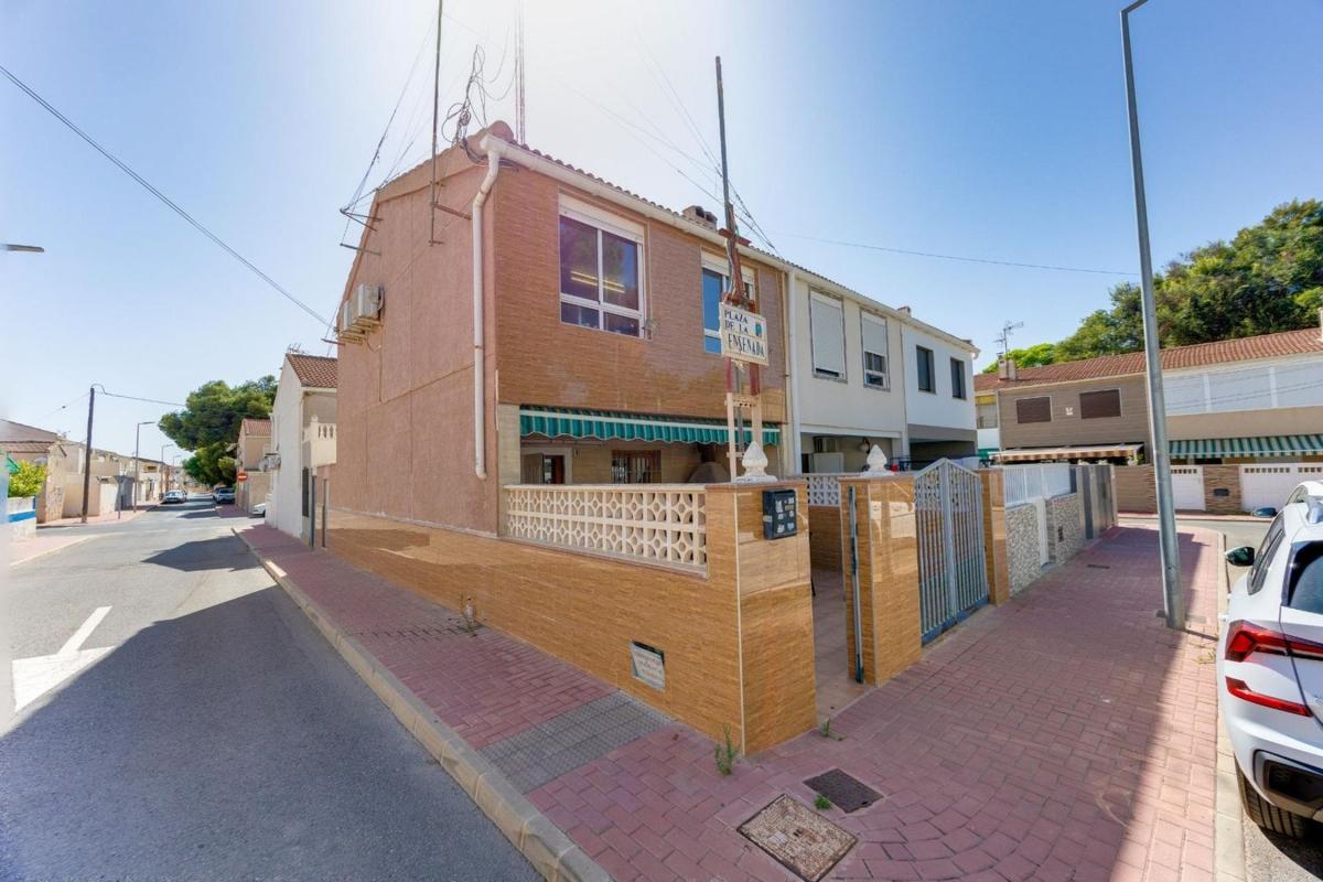 Properties for sale and rent in Spain photo 1