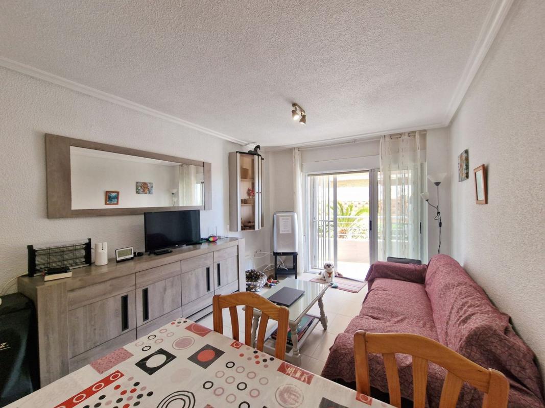 Продажа квартиры на Piso en Avenida del Perú, 5, Guardamar Playa, Guardamar del Segura, Гуардамар-дель-Сегура
photo 5