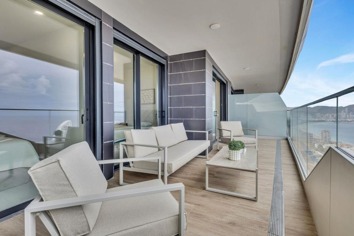 Venta de piso en Piso en Avenida de Benissa, Playa de Poniente, Benidorm, Benidorm
photo 2