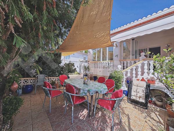 Chalet pareado en L,Almunia 1a Fase, 809, Pego photo 1