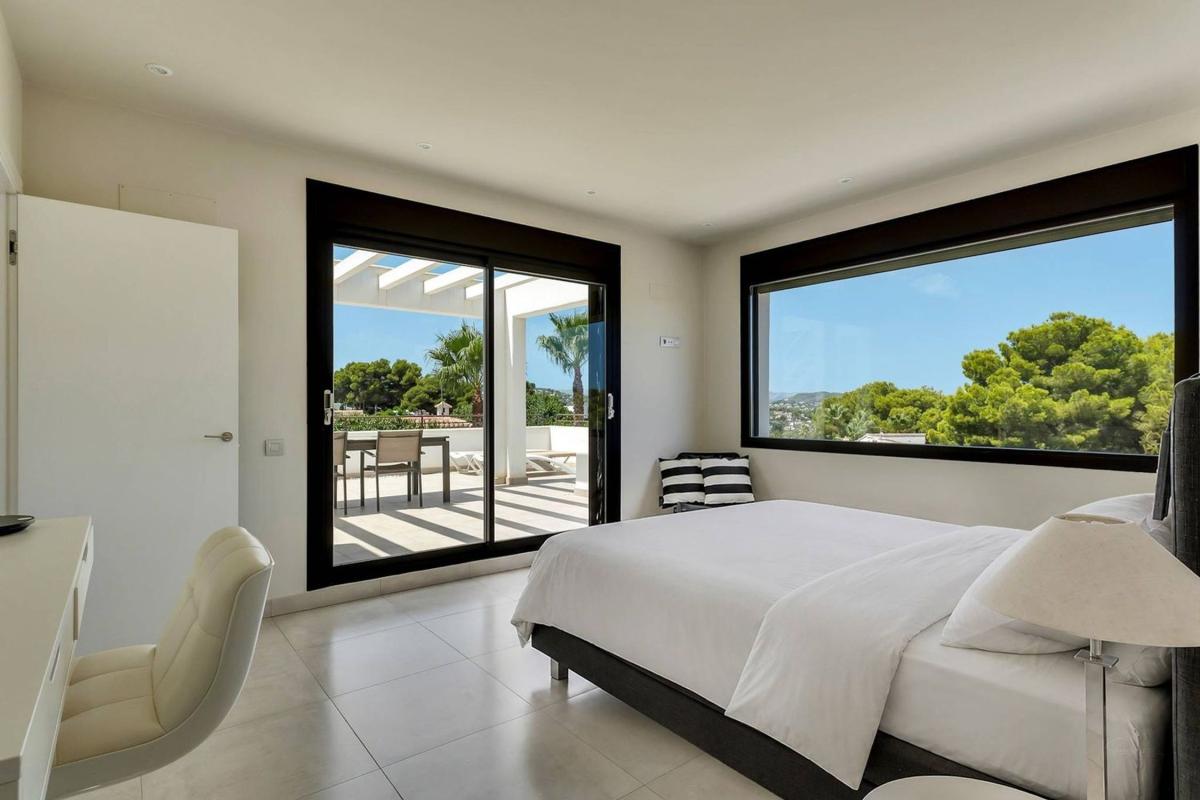Properties for sale and rent in Spain photo 4