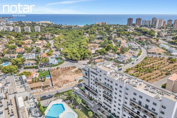 Продажа квартиры на Piso en Calle de Jorge Manrique, Dehesa de Campoamor, Orihuela, Ориуэла
photo 1
