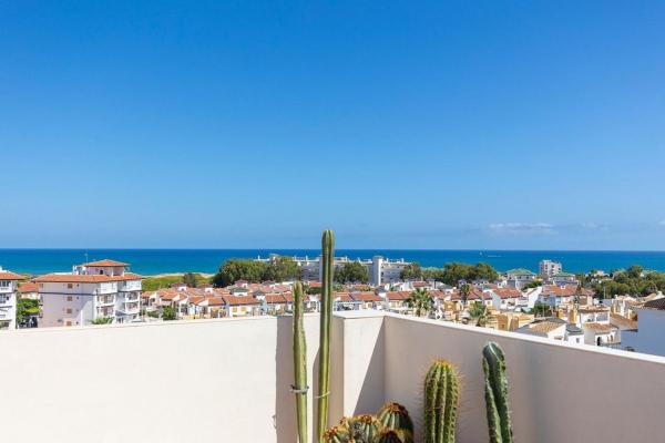 Venta de piso en Piso en Los Europeos, Torrevieja, Torrevieja
thumbnail 2