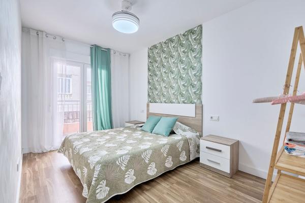 Venta de piso en Piso en Calle Joven Pura, 10, Antonio Machado, Torrevieja, Torrevieja
thumbnail 3