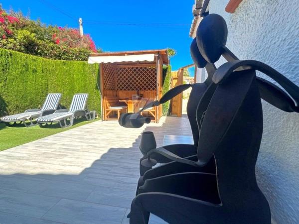 Chalet pareado en Calle Laurel, Pinar de Advocat-Cometa, Moraira thumbnail 3
