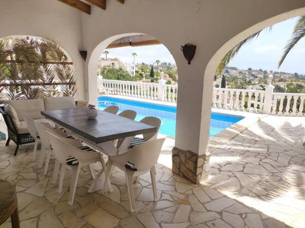 Casa o chalet independiente en Avenida de la Fustera, Cala Advocat - Baladrar, Benissa thumbnail 2