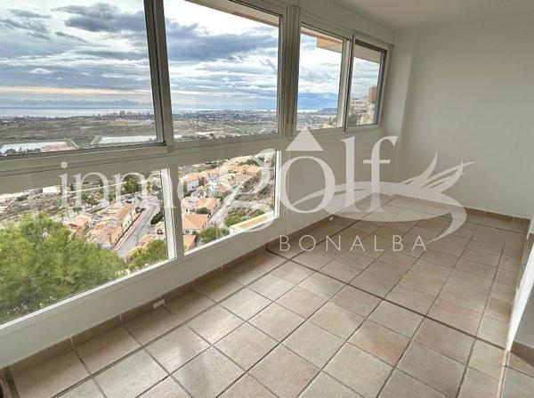 Sale of flat in Piso en Calle de la Nit, Bonalba-Cotoveta, Mutxamel, Mutxamel
 photo 1