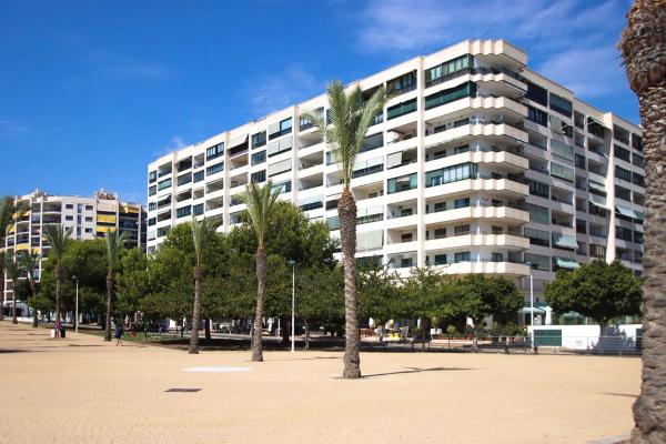 Venta de piso en Piso en Avenida Rosa de los Vientos, Bulevar - Puerta Mítica, La Villajoyosa / Vila Joiosa, La Villajoyosa / Vila Joiosa
photo 1