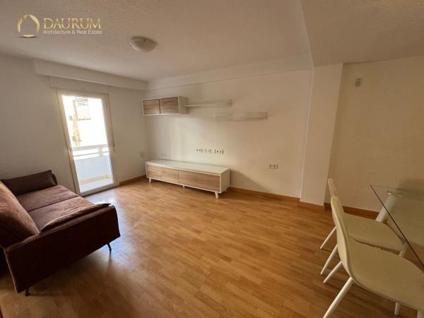 Venta de piso en Piso en Calle Doctor Buades, Carolinas Altas, Alicante / Alacant, Alicante / Alacant
thumbnail 2