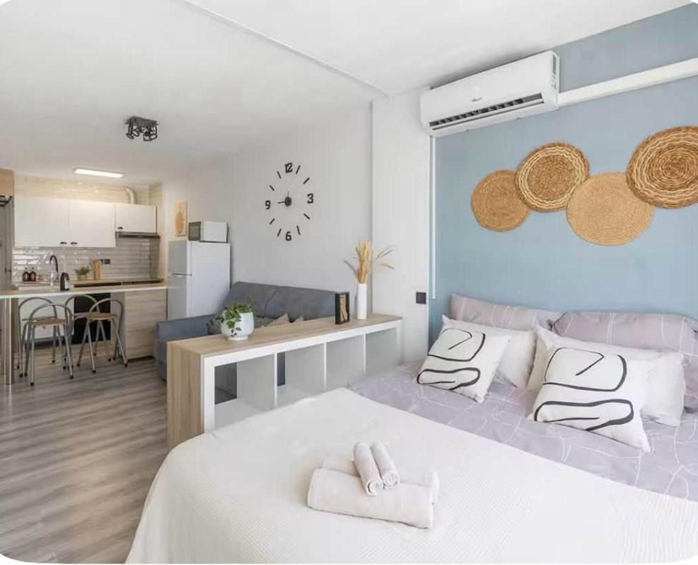 Venta de estudio en Estudio en La Siesta - El Salado - Torreta, Torrevieja, Torrevieja photo 3