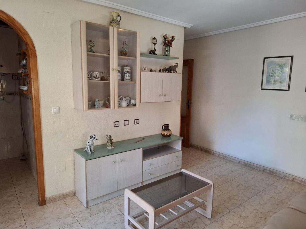 Продажа квартиры на Piso en Zona Pueblo, Guardamar del Segura, Гуардамар-дель-Сегура
 photo 2