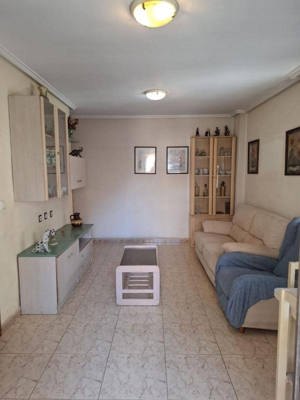 Продажа квартиры на Piso en Zona Pueblo, Guardamar del Segura, Гуардамар-дель-Сегура
 photo 4