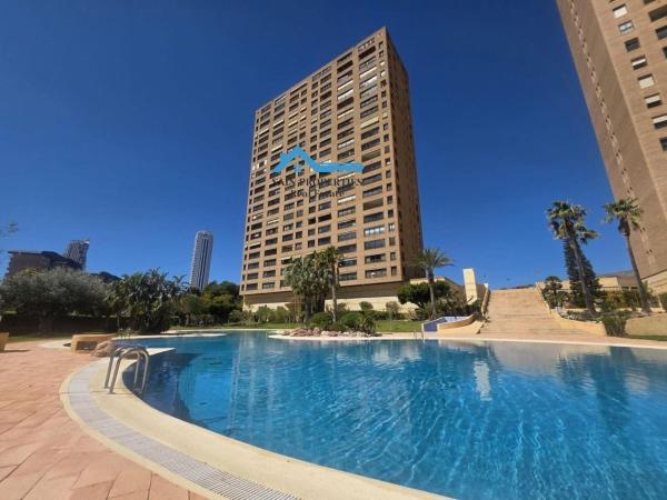 Sale of flat in Piso en Playa de Poniente, Benidorm, Benidorm
thumbnail 3