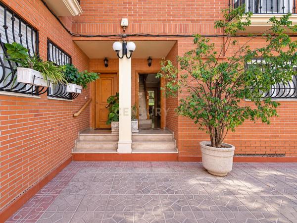 Chalet pareado en Calle Pedro Maltés, 1, Centro, San Vicente del Raspeig photo 3
