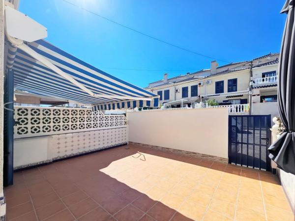 Casa o chalet independiente en Panorama-Sierramar, Gran Alacant photo 3