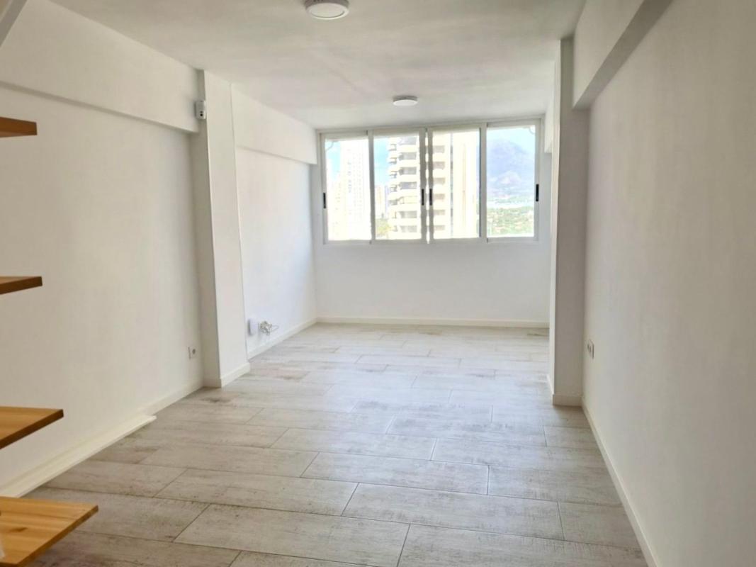 Продажа дуплекса на Dúplex en Avenida Ametlla de Mar, 32, Zona Sierra Helada, Benidorm, Бенидорм photo 1