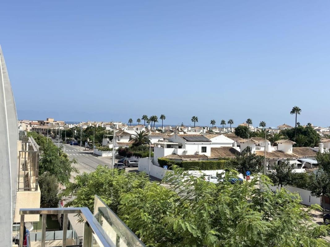 Продажа квартиры на Piso en Pueblo Latino, Pilar de la Horadada, Пилар де ла Орадада
photo 3