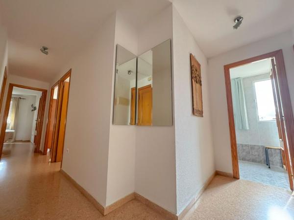 Sprzedaż mieszkania w Piso en Centro Urbano, Denia, Dénia
photo 1