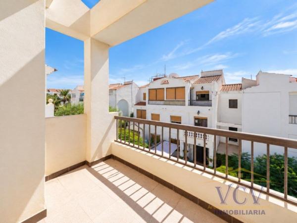 Chalet adosado en Calle de Muro, Pueblo Español - Coveta Fumá, El Campello photo 1