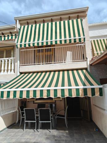 Chalet pareado en Calle Río Tajo, 48, Panorama-Sierramar, Gran Alacant photo 1