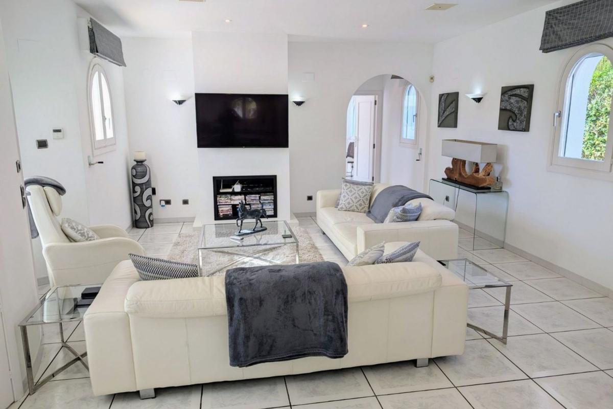 Sale of independent chalet in Casa o chalet en Casco Urbano, Moraira, Moraira
photo 2
