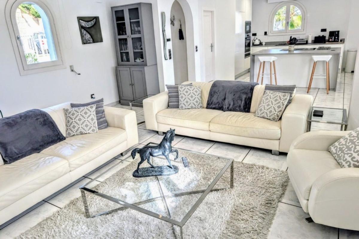 Sale of independent chalet in Casa o chalet en Casco Urbano, Moraira, Moraira
photo 5