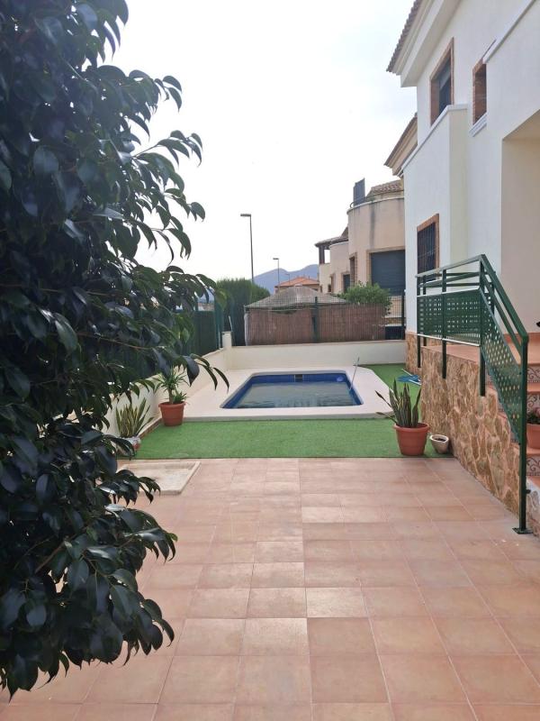 Properties for sale and rent in Spain photo 4