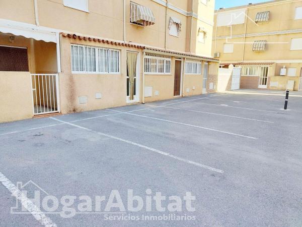 Chalet adosado en Avenida Albacete, Gran Playa, Santa Pola photo 4
