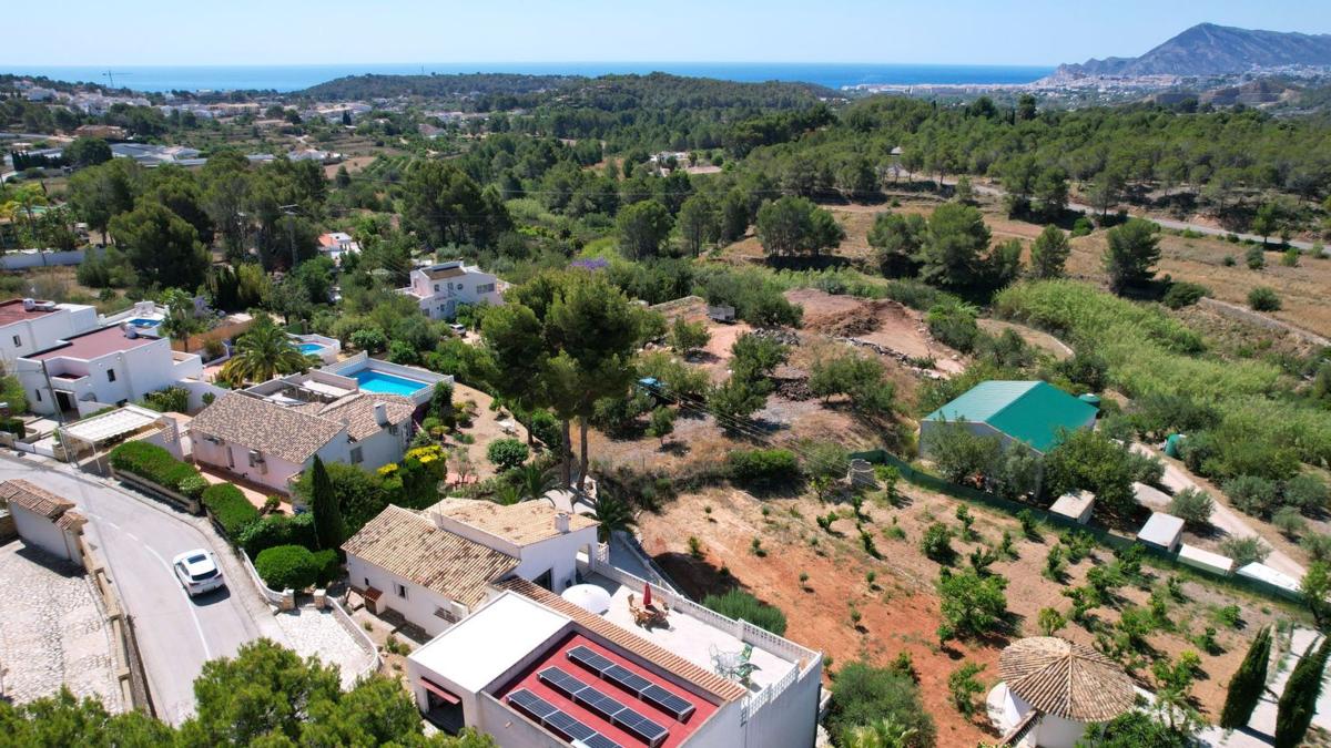 Properties for sale and rent in Spain photo 3