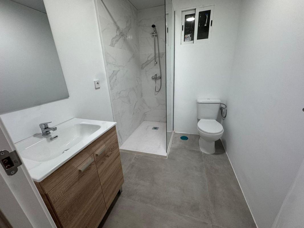 Venta de piso en Piso en Carolinas Altas, Alicante / Alacant, Alicante / Alacant
photo 4