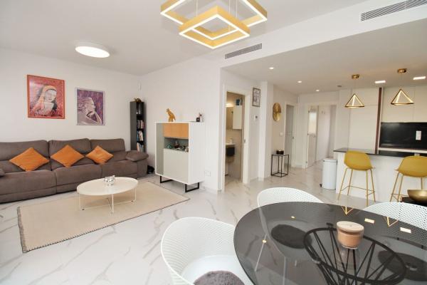 Venta de piso en Piso en Calle Lope de Vega, Centro, San Miguel de Salinas, San Miguel de Salinas
 photo 4