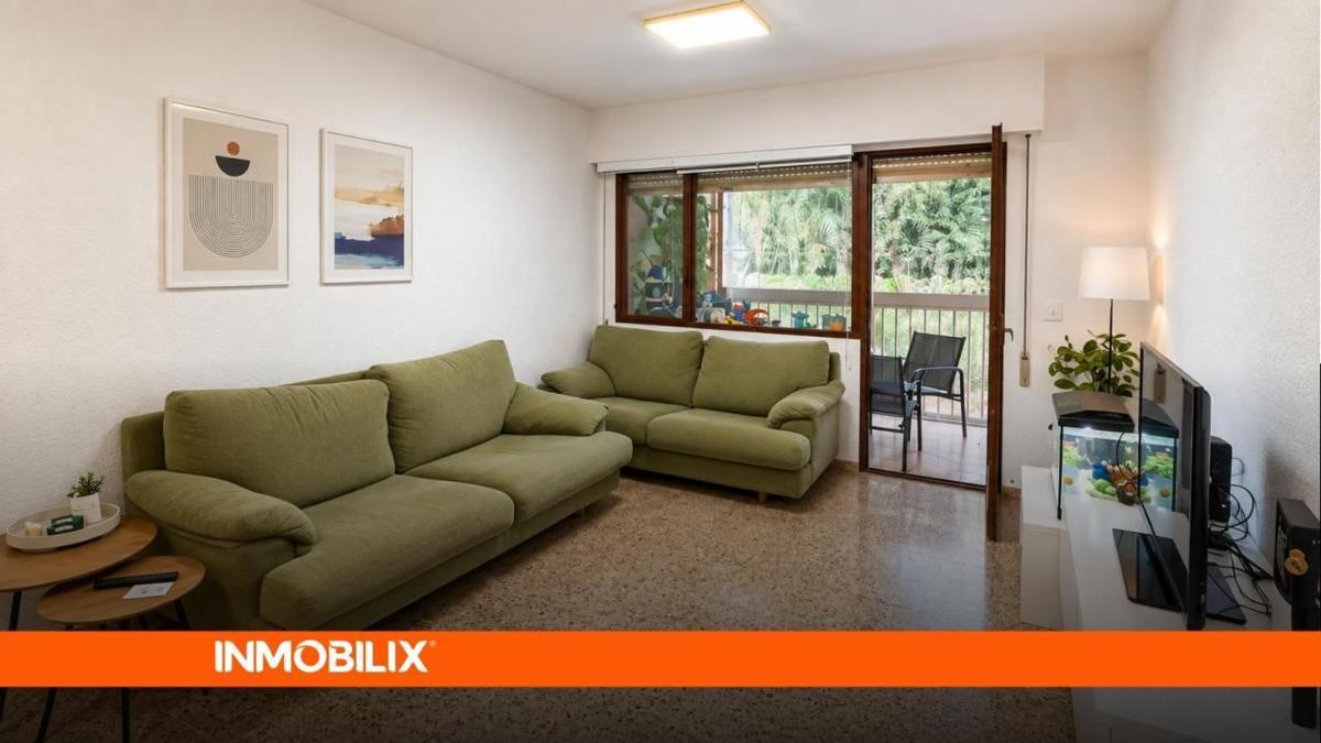 Sale of apartment in Piso en Calle General Pintos, Campoamor, Alicante / Alacant, Alicante
photo 1