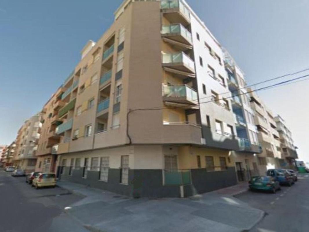 Sale of apartment in Piso en Calle Monteagudo, 66, El Acequión, Torrevieja, Torrevieja
photo 2