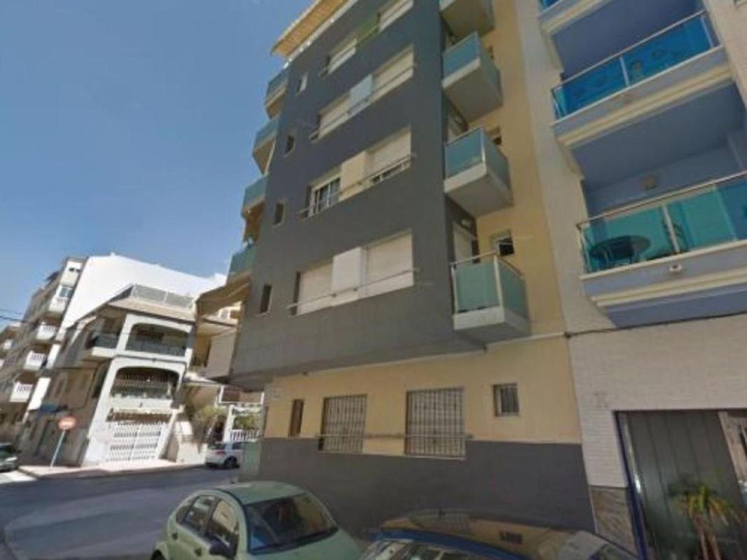 Sale of apartment in Piso en Calle Monteagudo, 66, El Acequión, Torrevieja, Torrevieja
photo 5