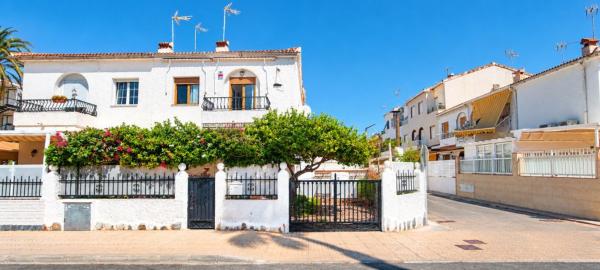 Chalet pareado en Avenida de Murcia, Gran Playa, Santa Pola thumbnail 3