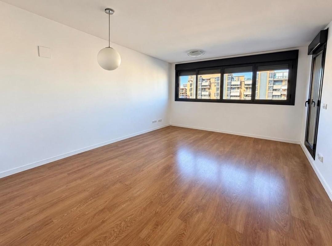 Venta de piso en Piso en Maestro José Garberí Serrano, 11, PAU 5, Alicante / Alacant, Alicante / Alacant
photo 2
