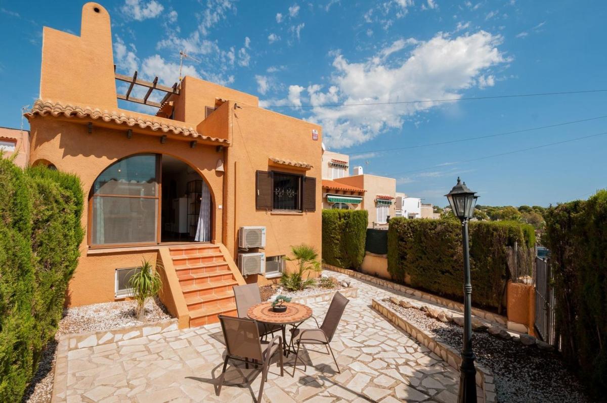 Propiedades en venta y alquiler en España photo 2
