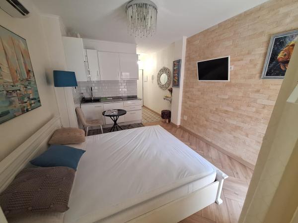 Studio for sale on , Torrevieja photo 1
