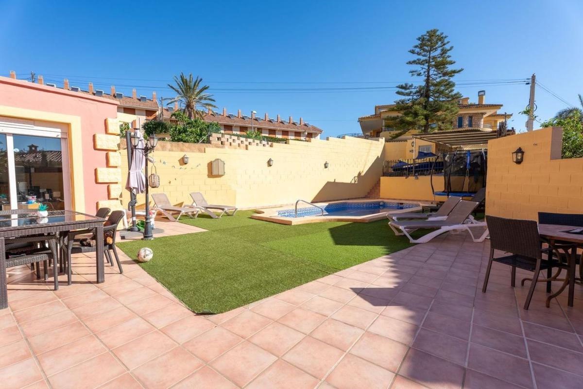 Properties for sale and rent in Spain photo 3