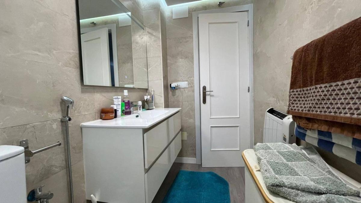 Sale of apartment in The Marina, Elche / Elx
photo 5